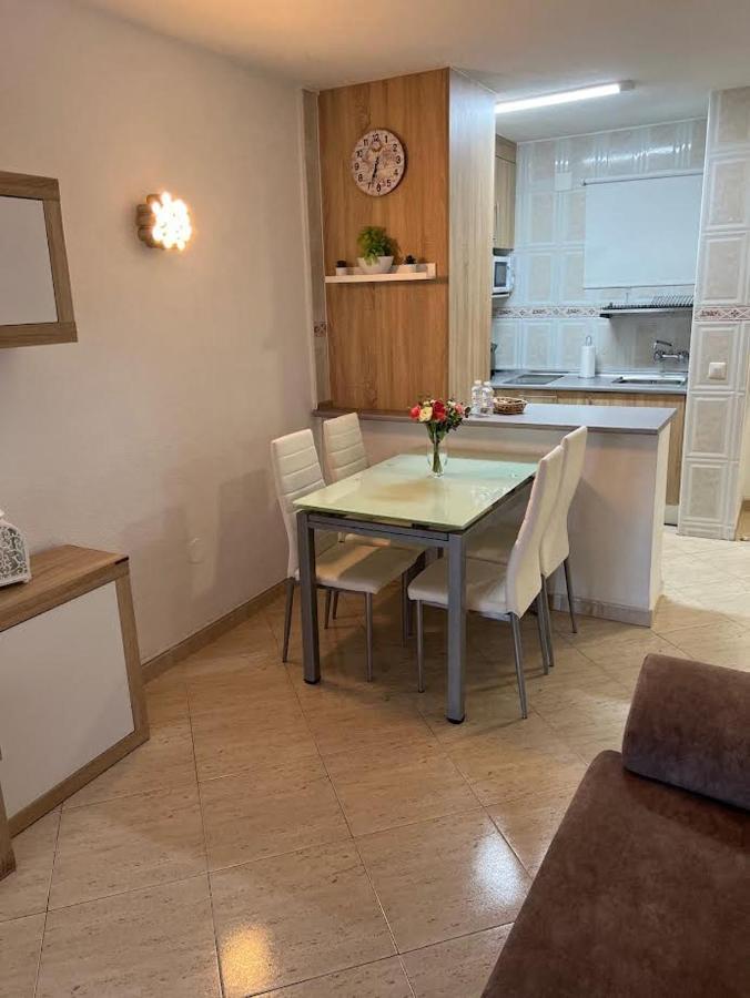 Apartments เบนัลมาเดนา ภายนอก รูปภาพ